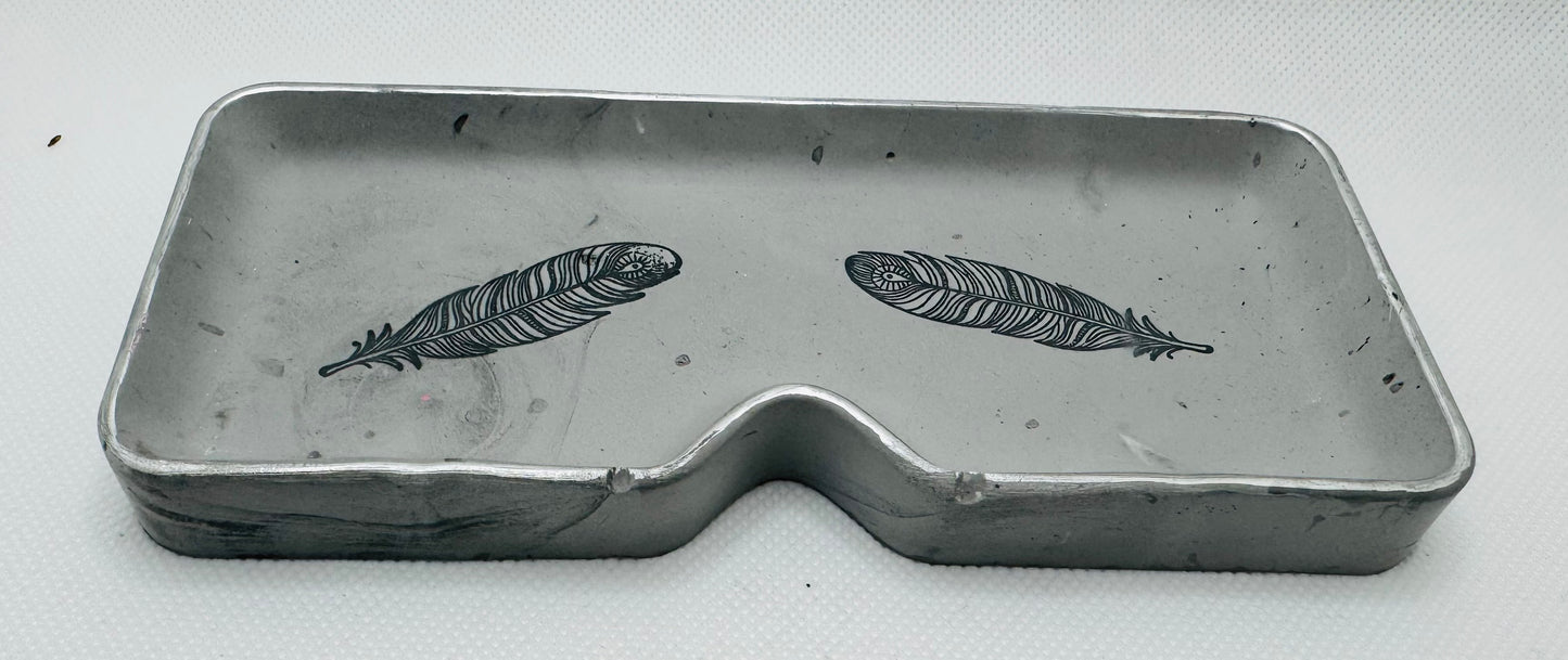 Spectacle trinket trays