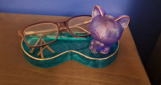 Spectacle trinket trays with icon