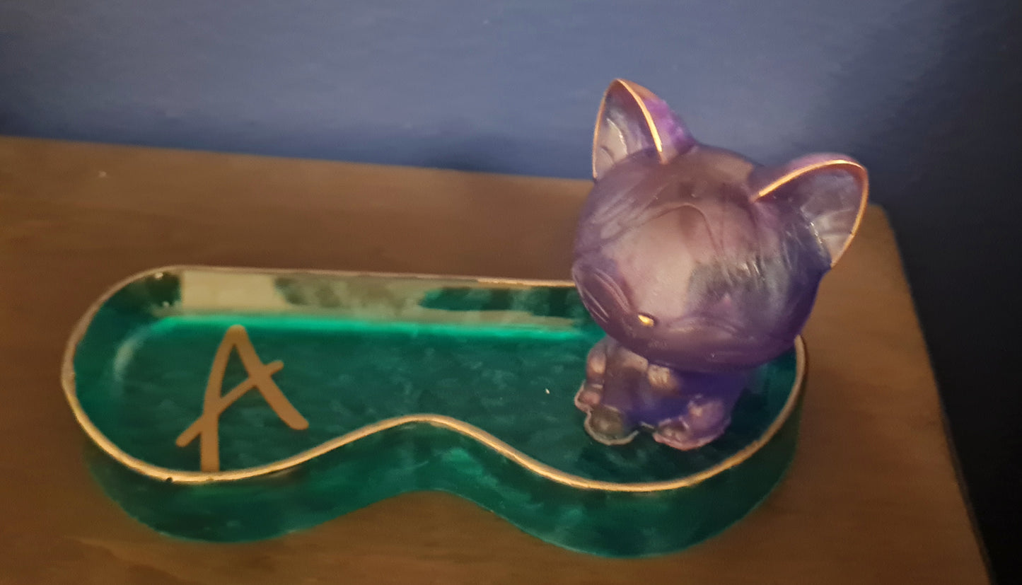 Spectacle trinket trays with icon