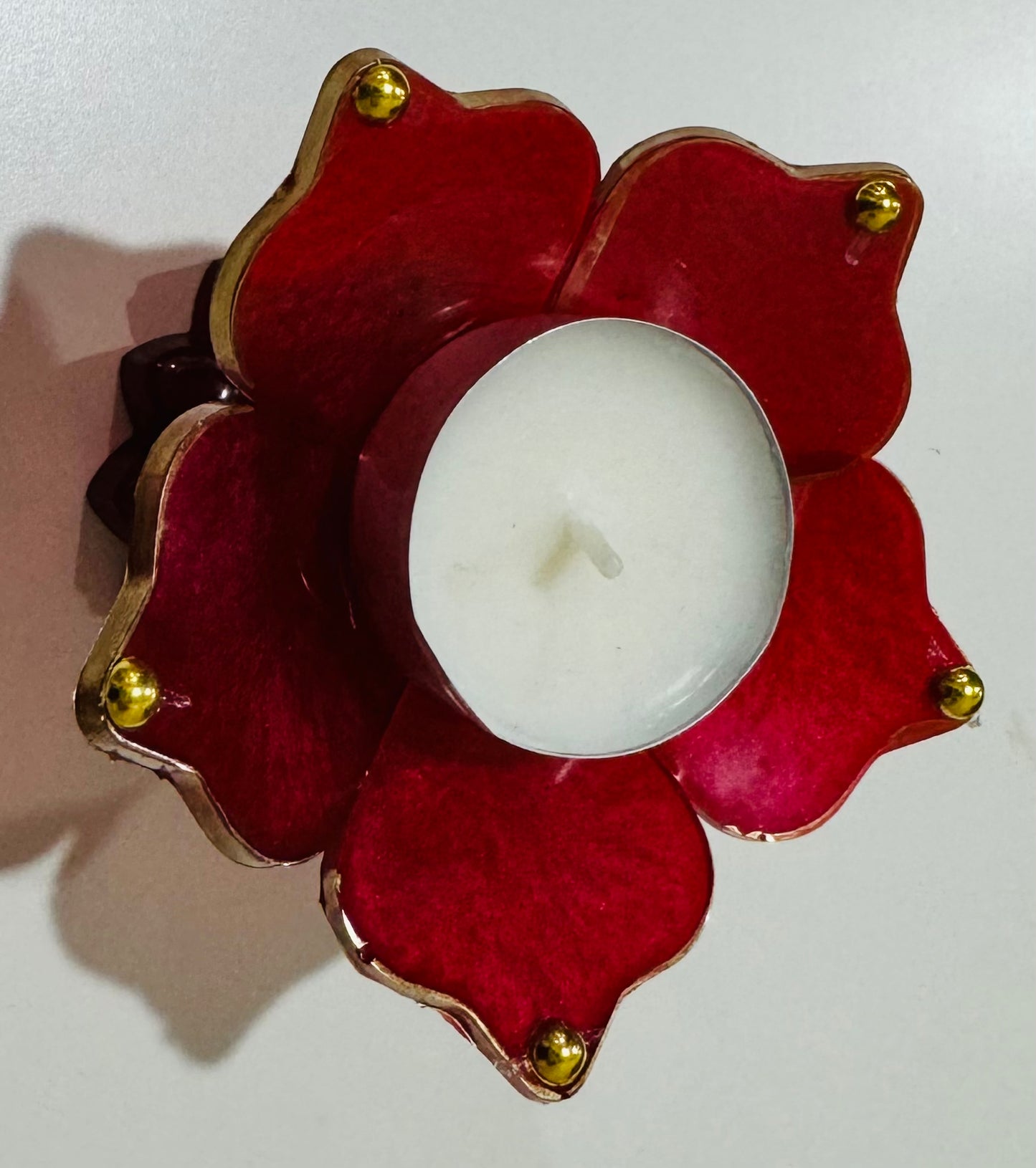 Flower base candle holder