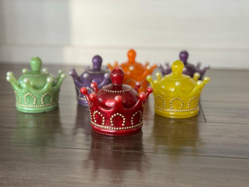 Crown jewellery holder